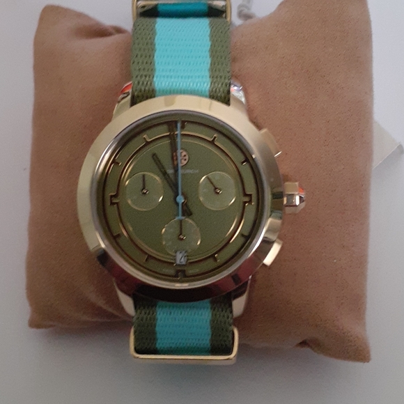 Tory Burch Accessories - Tory burch TRB1017